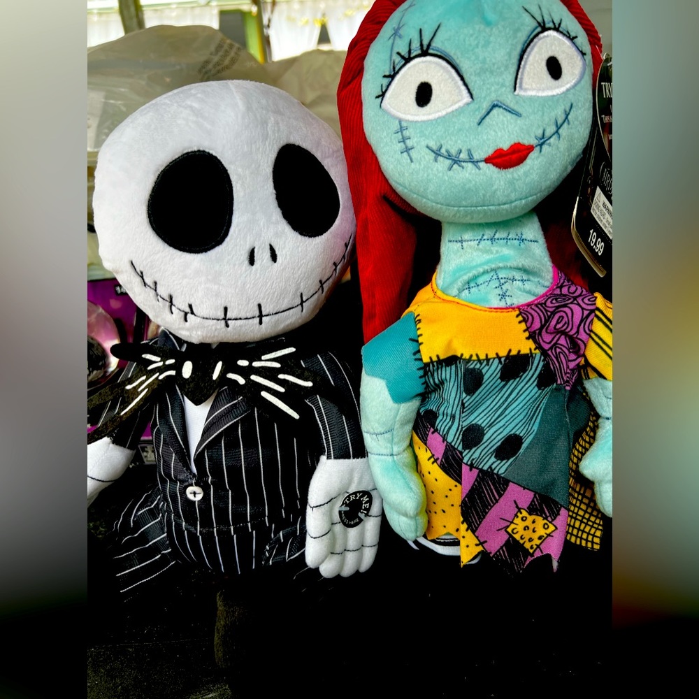 2 piece Jack & Sally plush interactive toys 🎃🎄✨🎅🏻